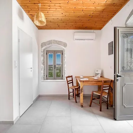 Apartment Serenity Courtyard Village Kouses